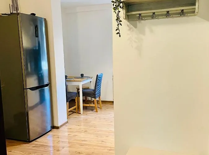 Thias -parter, Langa Spitalul Marie Curie 公寓 *